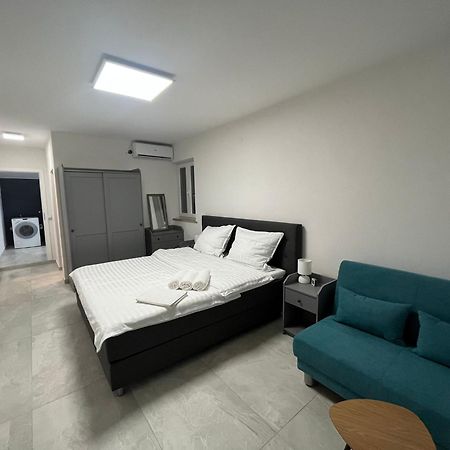 Casa Mira Apartments Ližnjan 外观 照片