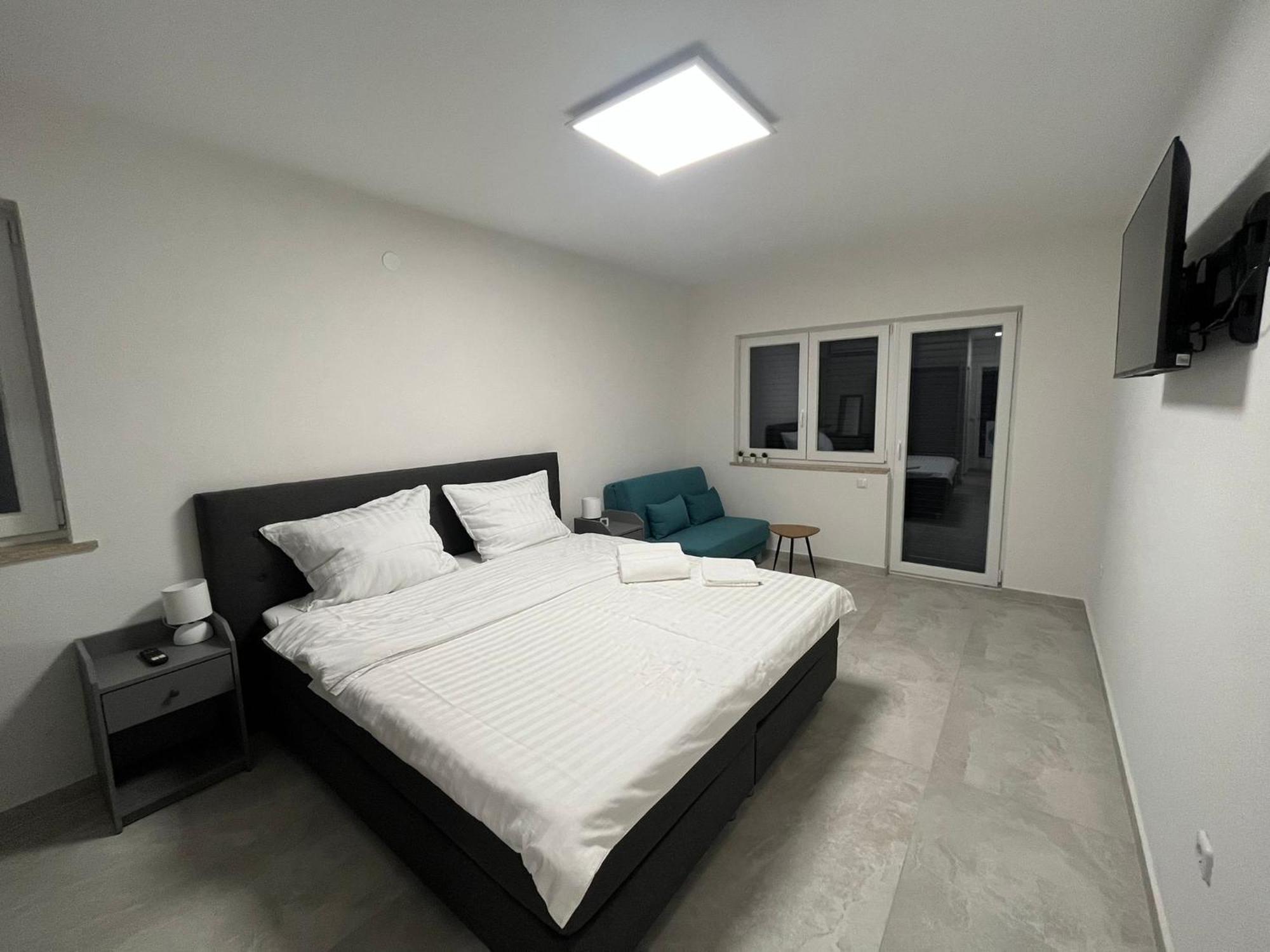 Casa Mira Apartments Ližnjan 外观 照片